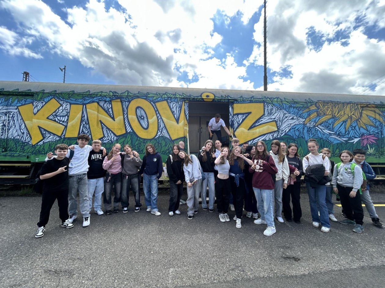 Preventivní vlak bezpečné železnice