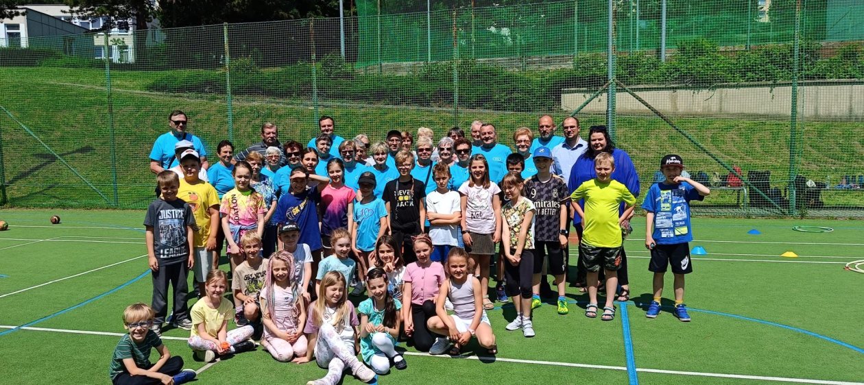 Sportovní den se seniory ve školní družině