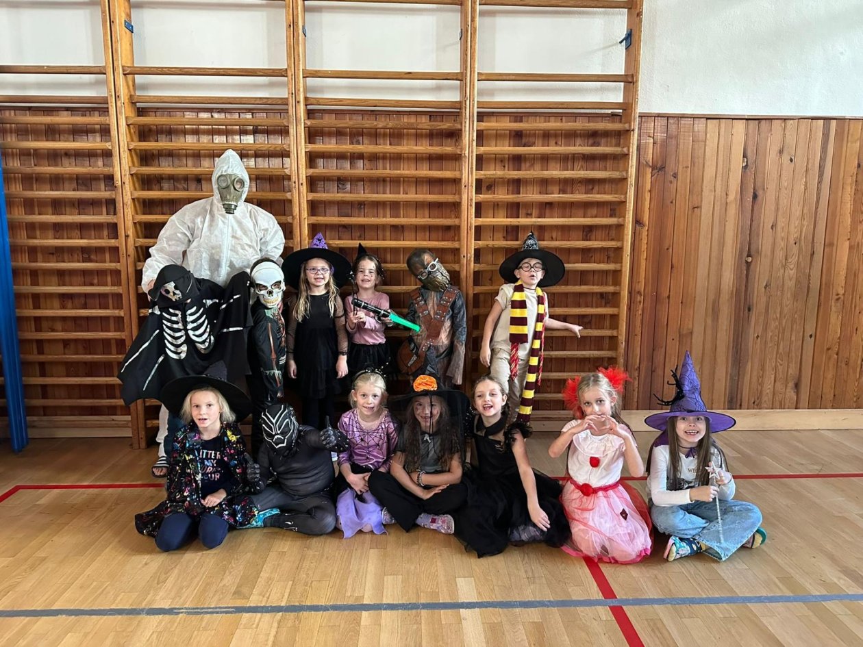 Strašidelný rej ve školní družině